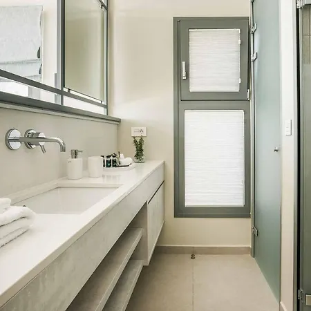 Sorian Kokkino * Vlaháta